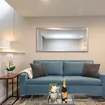 Executive Studio Jr One Bedroom With Balcony And Pool