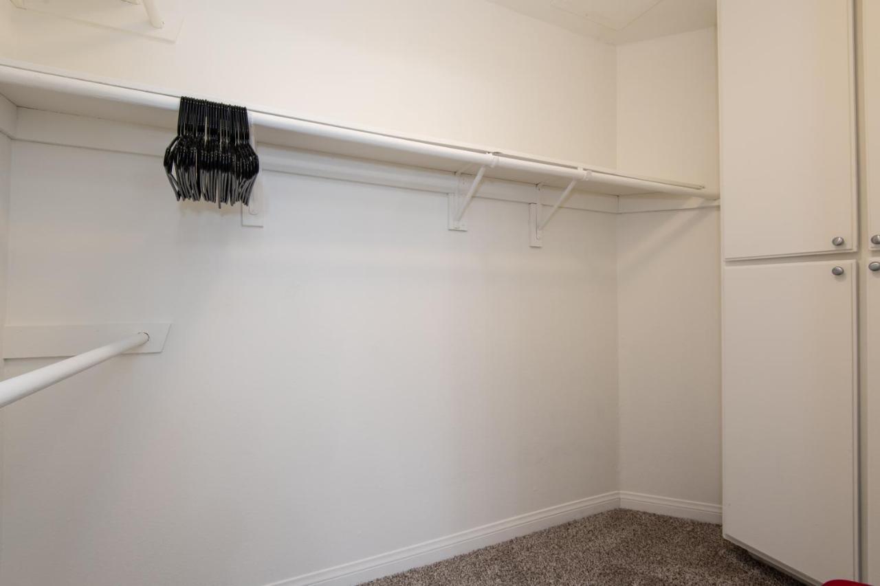 Executive Jr One Bedroom With Balcony And Pool